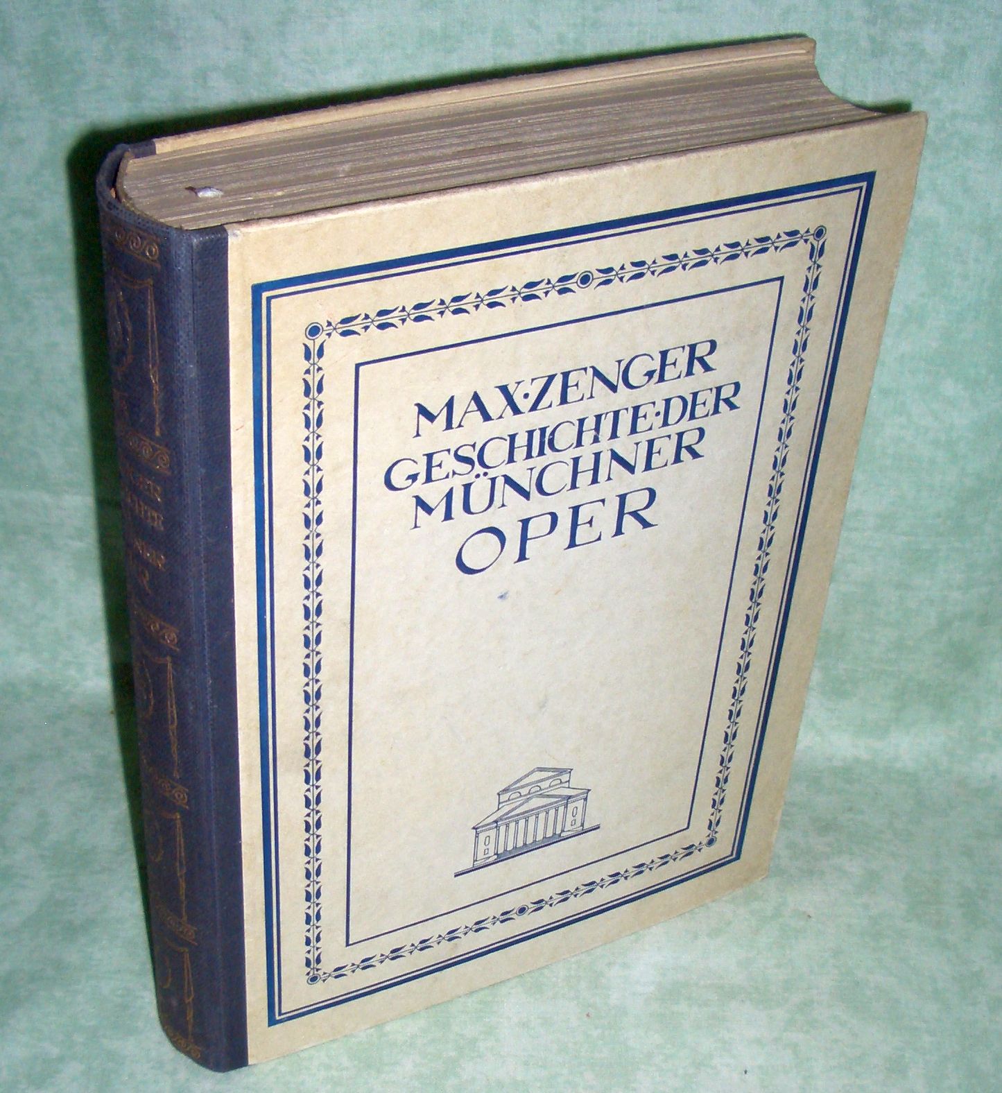 Zenger, Oper